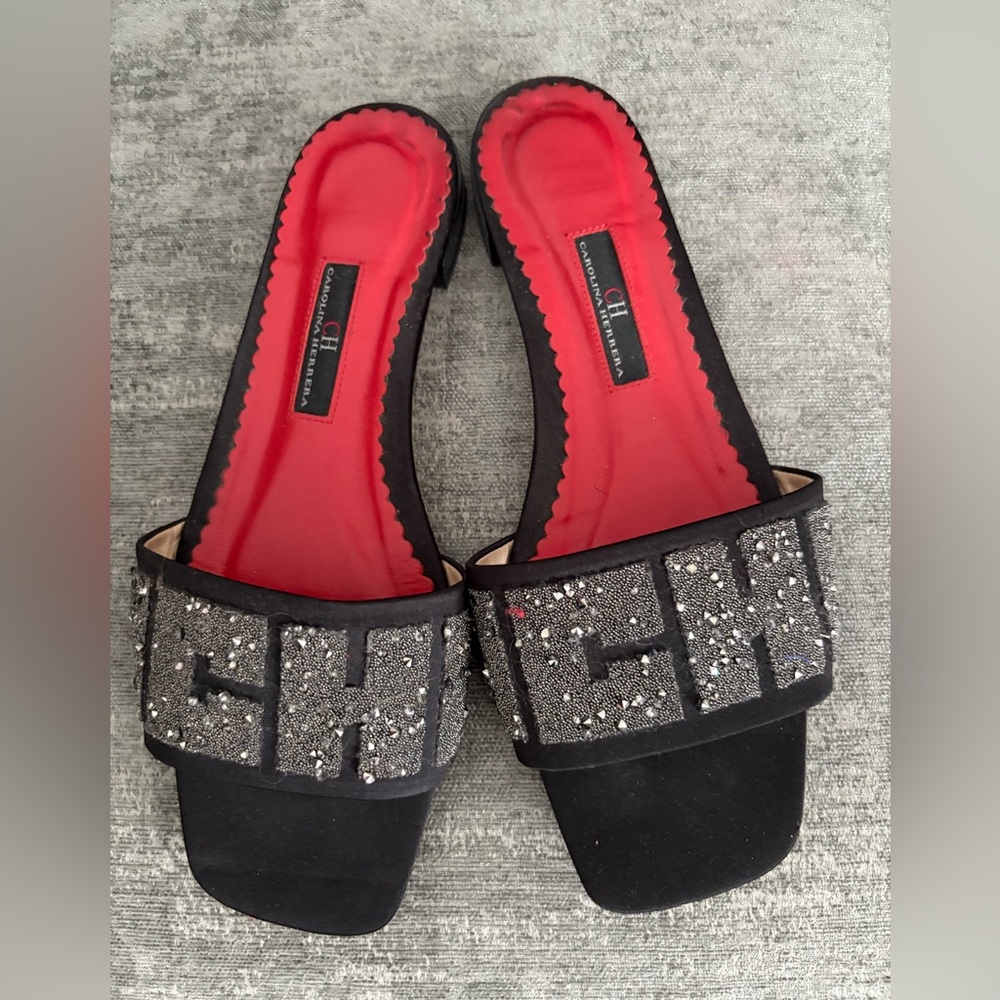Carolina herrera slides sandals